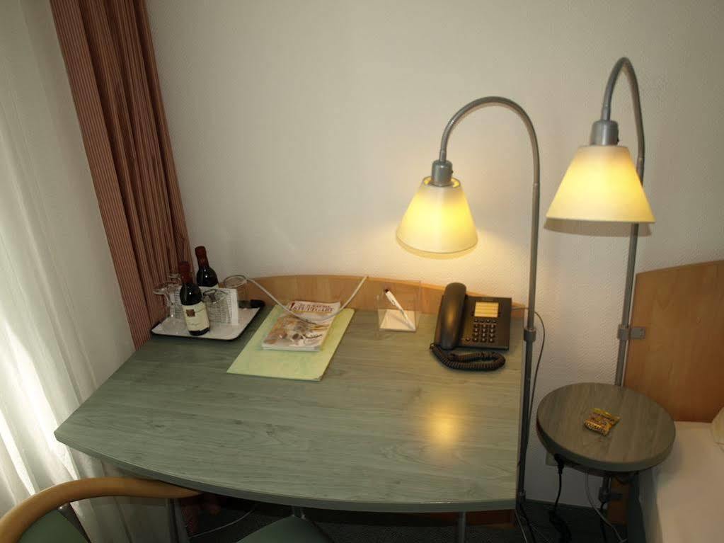 Central-Classic Hotel Stuttgart Eksteriør bilde